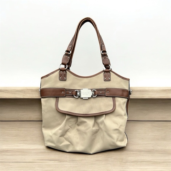 Chaps Avalon Nylon Tote – Beige & Brown - Picture 1 of 9